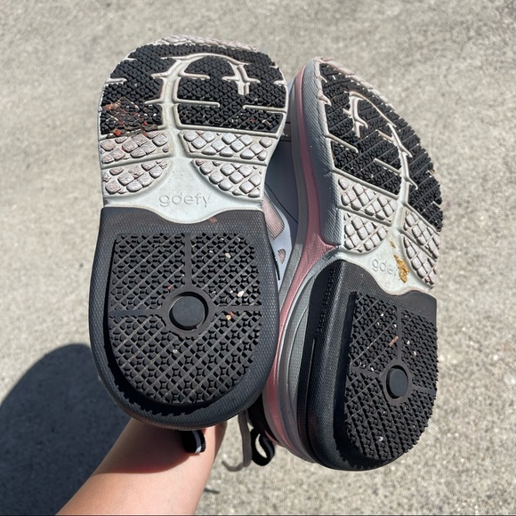 GDefy Ion Athletic Shoes size 6 - Picture 4 of 7